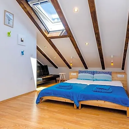 Hotel Majkovica - 4 Bedroom With Private Pool & En-suite Bathrooms & Parking Orasac